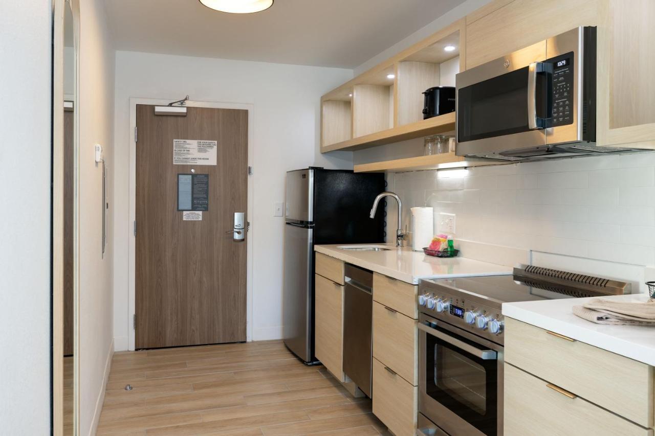 Towneplace Suites By Marriott Canton Riverstone Parkway Exteriör bild