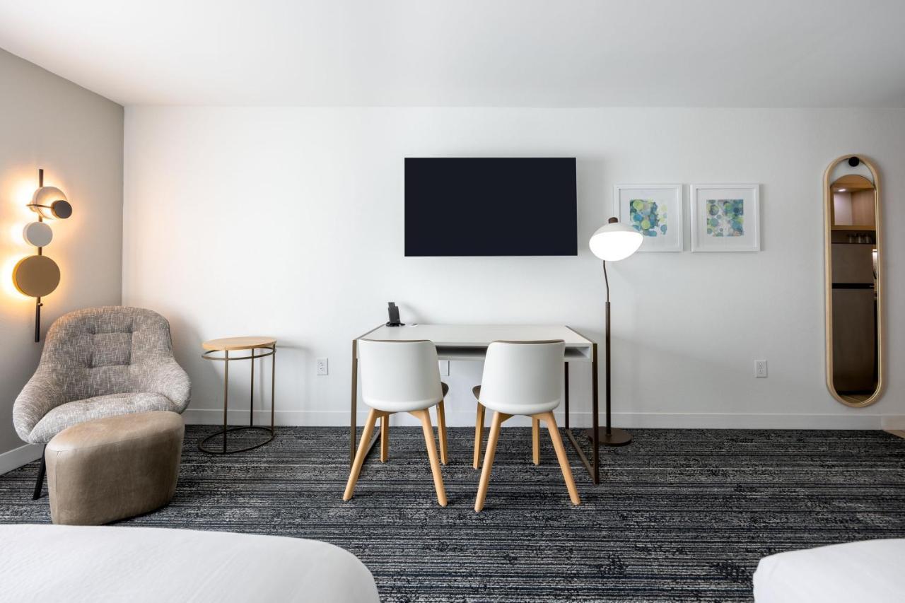 Towneplace Suites By Marriott Canton Riverstone Parkway Exteriör bild