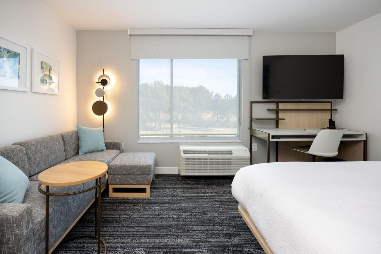 Towneplace Suites By Marriott Canton Riverstone Parkway Exteriör bild