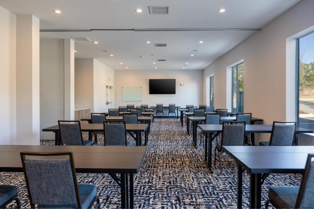 Towneplace Suites By Marriott Canton Riverstone Parkway Exteriör bild